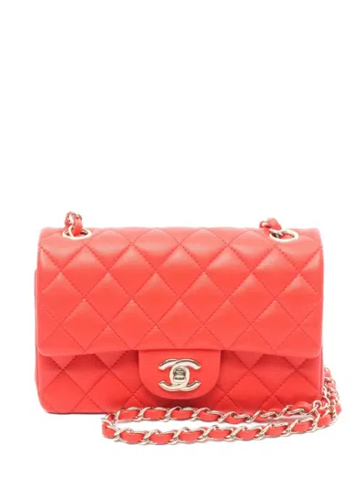 Pre-owned Chanel 2016-2017 Mini Matelassé Shoulder Bag In Red