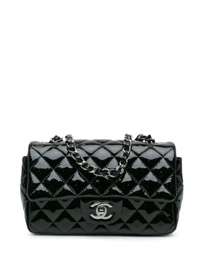 Pre-owned Chanel 2016-2017 Mini Rectangular Classic Patent Single Flap Crossbody Bag In 黑色