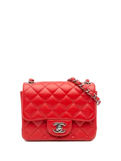 Pre-owned Chanel 2016-2017 Mini Square Classic Lambskin Flap Crossbody Bag In 红色