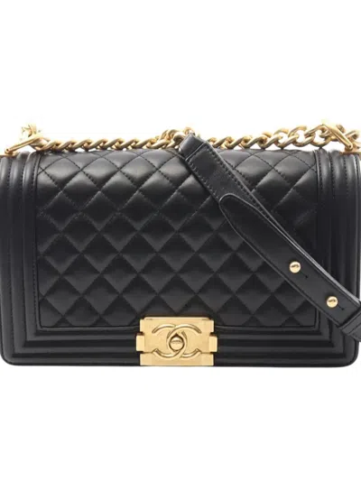 Pre-owned Chanel 2016-2017 Old Medium Quilted Lambskin Boy Flap Crossbody Bag In Black