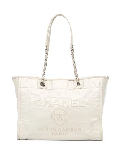 Pre-owned Chanel 2016-2017 Small Glazed Calfskin Deauville Tote Bag In White