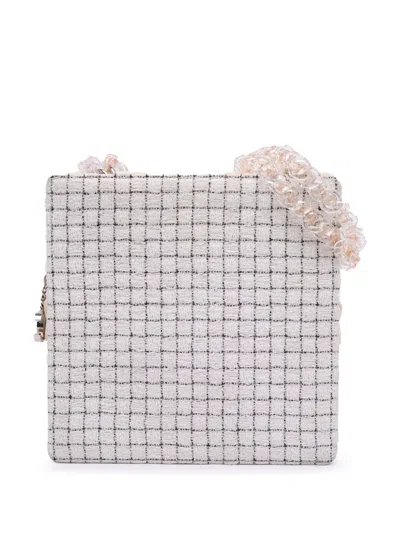 Pre-owned Chanel 2016-2017 Small Tweed And Resin Zipped Shopping Bag Shoulder Bag In White