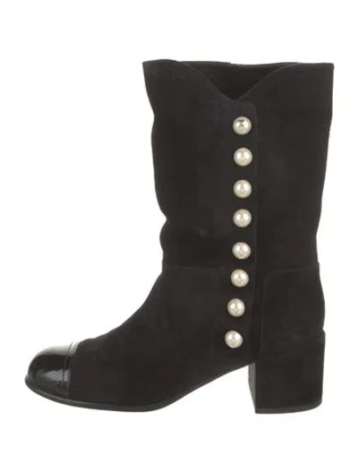 Pre-owned Chanel 2016 Interlocking Cc Logo Boots In Black