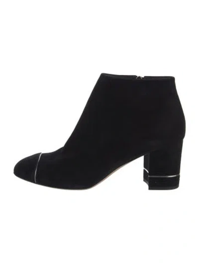 Pre-owned Chanel 2016 Interlocking Cc Logo Boots In Black
