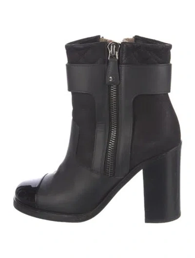 Pre-owned Chanel 2016 Interlocking Cc Logo Boots In Black