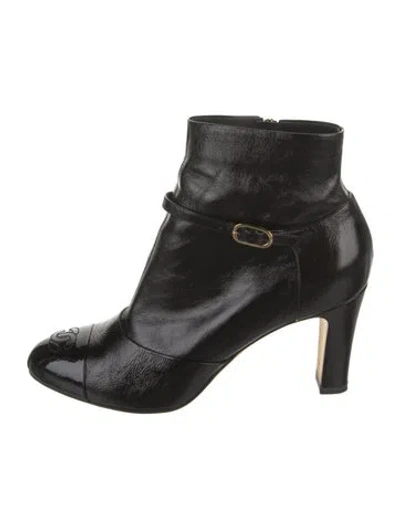 Pre-owned Chanel 2016 Interlocking Cc Logo Boots In Black