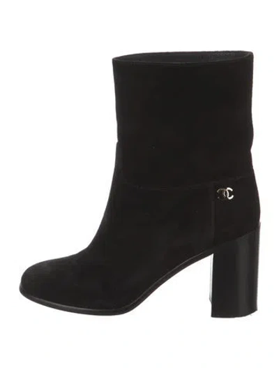 Pre-owned Chanel 2016 Interlocking Cc Logo Boots In Black