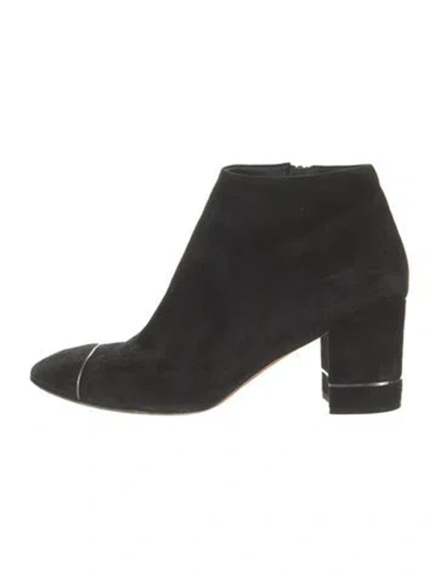 Pre-owned Chanel 2016 Interlocking Cc Logo Boots In Black