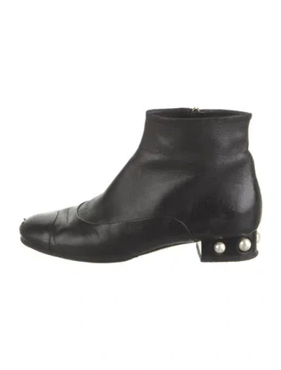 Pre-owned Chanel 2016 Interlocking Cc Logo Boots In Black