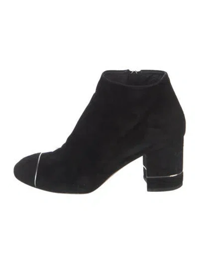 Pre-owned Chanel 2016 Interlocking Cc Logo Boots In Black