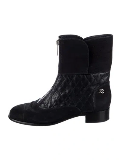 Pre-owned Chanel 2016 Interlocking Cc Logo Boots In Black