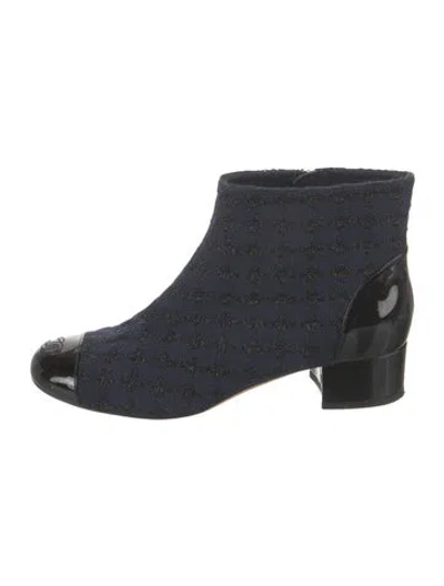 Pre-owned Chanel 2016 Interlocking Cc Logo Boots In Blue