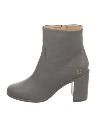 Pre-owned Chanel 2016 Interlocking Cc Logo Boots W/ Tags In Gray