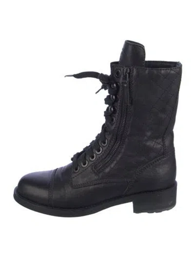 Pre-owned Chanel 2016 Interlocking Cc Logo Combat Boots In Black
