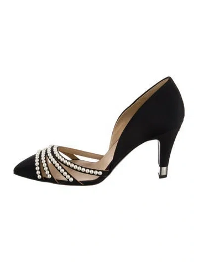 Pre-owned Chanel 2016 Interlocking Cc Logo D'orsay Pumps In Black