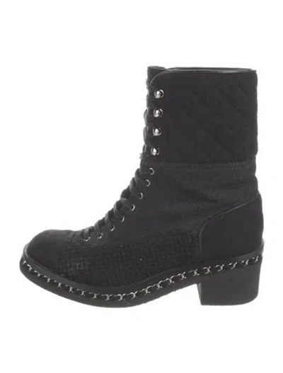 Pre-owned Chanel 2016 Interlocking Cc Logo Lace-up Boots In Black