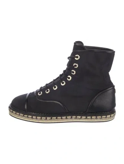 Pre-owned Chanel 2016 Interlocking Cc Logo Lace-up Boots In Blue