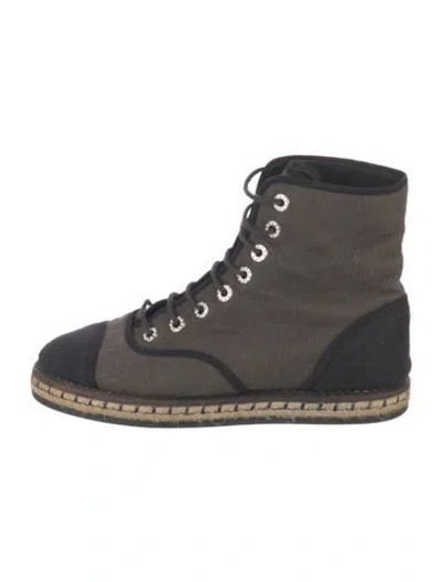 Pre-owned Chanel 2016 Interlocking Cc Logo Lace-up Boots In Gray