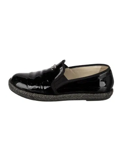 Pre-owned Chanel 2016 Interlocking Cc Logo Loafers In Black