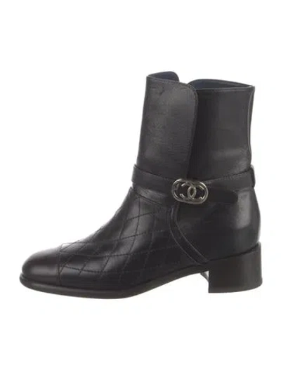 Pre-owned Chanel 2016 Interlocking Cc Logo Moto Boots In Black