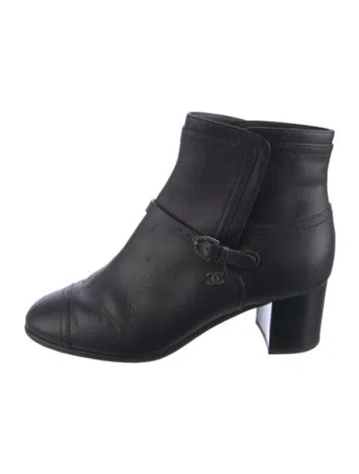 Pre-owned Chanel 2016 Interlocking Cc Logo Moto Boots In Black