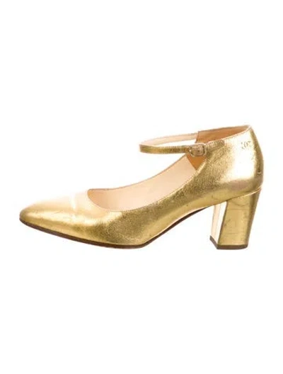 Pre-owned Chanel 2016 Interlocking Cc Logo Pumps