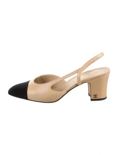 Pre-owned Chanel 2016 Interlocking Cc Logo Slingback Pumps In Neutrals