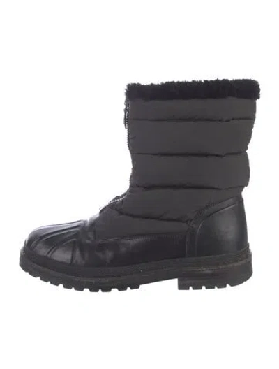 Pre-owned Chanel 2016 Interlocking Cc Logo Snow Boots In Black