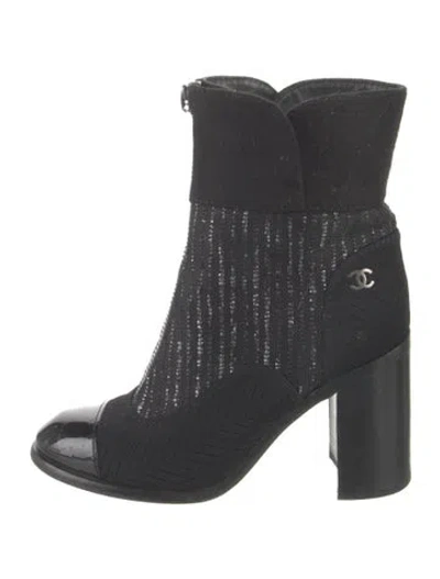 Pre-owned Chanel 2016 Interlocking Cc Logo Sock Boots In Black