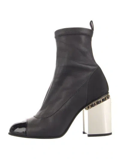 Pre-owned Chanel 2016 Interlocking Cc Logo Sock Boots In Black