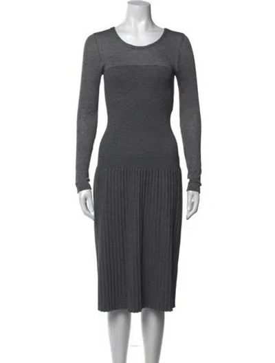 Pre-owned Chanel 2016 Midi Length Dress In Grey