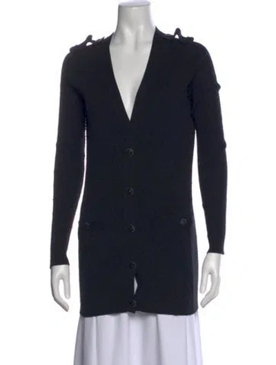 Pre-owned Chanel 2016 V-neck Sweater In Black