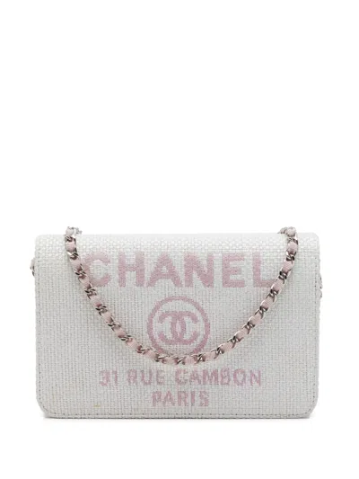 Pre-owned Chanel 2016-2017 Canvas Deauville Wallet On Chain Crossbody Bag In Pink