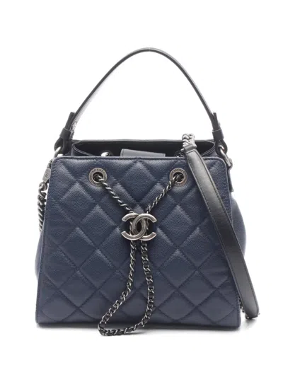 Pre-owned Chanel 2016-2017 Cc Caviar-skin Bucket Bag In Blue