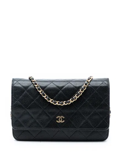 Pre-owned Chanel 2016-2017 Cc Quilted Caviar Wallet On Chain Crossbody Bag In Black