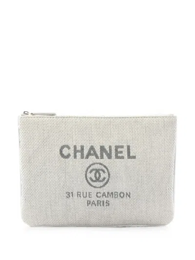 Pre-owned Chanel 2016-2017 Deauville Logo-print Clutch Bag In Gray