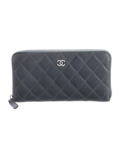 Pre-owned Chanel 2016-2017 Interlocking Cc Logo Continental Wallet In Blue