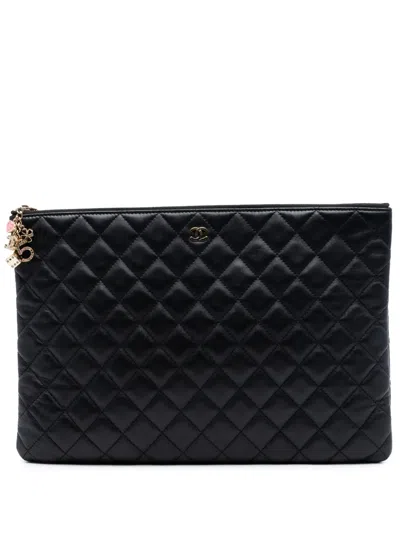 Pre-owned Chanel 2016-2017 Large Quilted Lambskin Casino Charms O Case Clutch Bag In Black