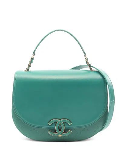 Pre-owned Chanel 2016-2017 Matelassé Chain Tote Bag In Green