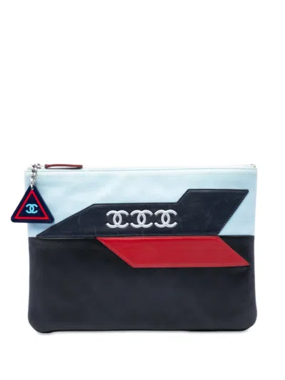Pre-owned Chanel 2016-2017 Medium Lambskin Airlines O Case Clutch Bag In Black