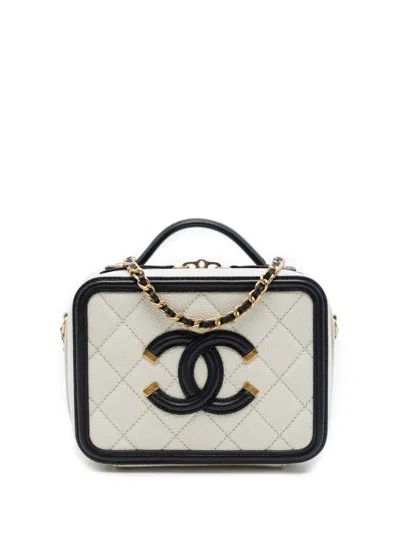 Pre-owned Chanel 2016-2017 Small Caviar Cc Filigree Vanity Case Satchel In White