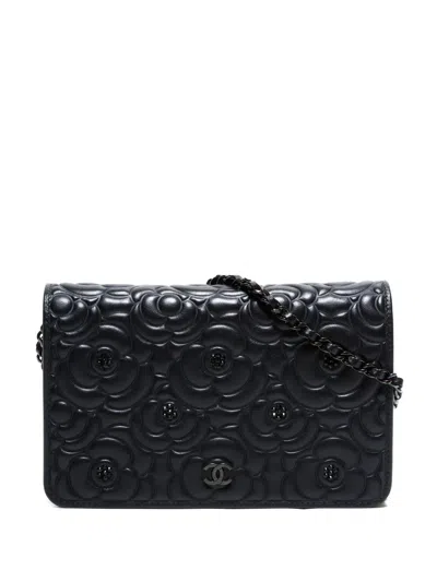 Pre-owned Chanel 2017-2018 Camellia Shoulder Bag In Black