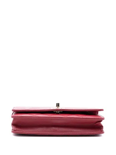 Pre-owned Chanel 2017-2018 Lambskin Trendy Cc Wallet On Chain Crossbody Bag In Red