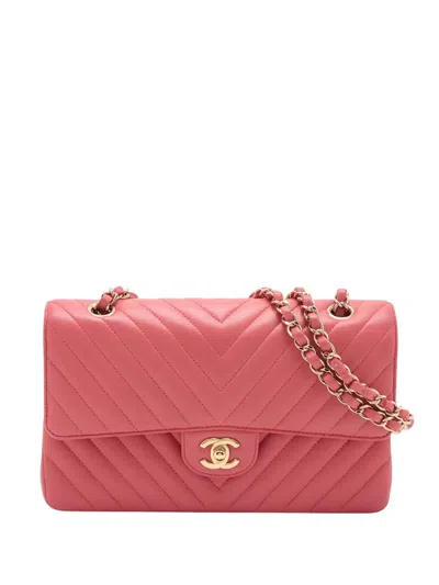 Pre-owned Chanel 2017-2018 Medium Classic Chevron Lambskin Double Flap Shoulder Bag In Pink