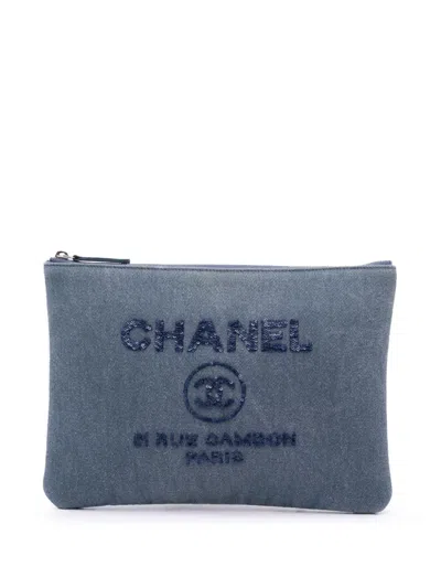 Pre-owned Chanel 2017-2018 Medium Denim Sequin Deauville O Case Clutch Bag