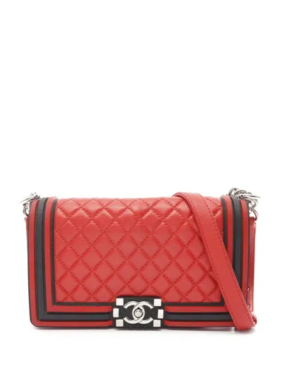 Pre-owned Chanel 2017-2018 Old Medium Bicolor Lambskin And Rubber Boy Flap Crossbody Bag In Black