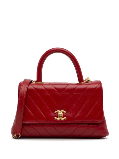 Pre-owned Chanel 2017-2018   Small Lambskin Chevron Coco Handle Satchel In 红色