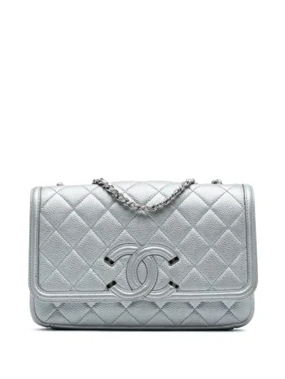 Pre-owned Chanel 2017-2018 Small Quilted Metallic Caviar Cc Filigree Flap Crossbody Bag In Silver