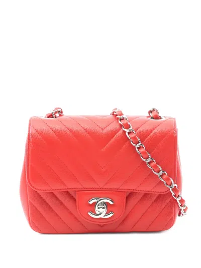 Pre-owned Chanel 2017-2018 V-stitch Chain Shoulder Bag In Red