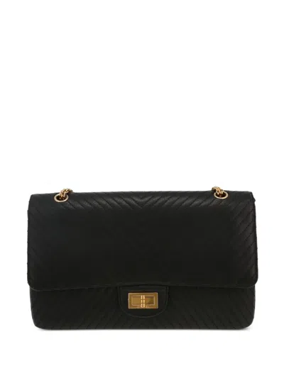 Pre-owned Chanel 2017 2.55 Shoulder Bag In Black